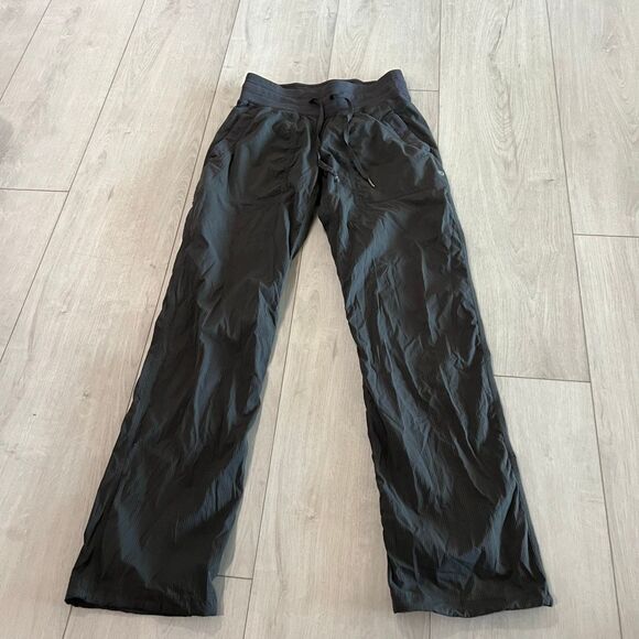Lululemon women dark gray studio pants size 4 - Picture 1 of 8